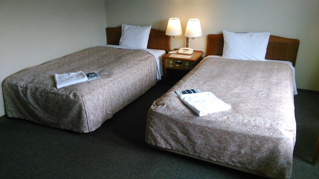 Hotel Crown Hills Takefu Echizen  Buitenkant foto