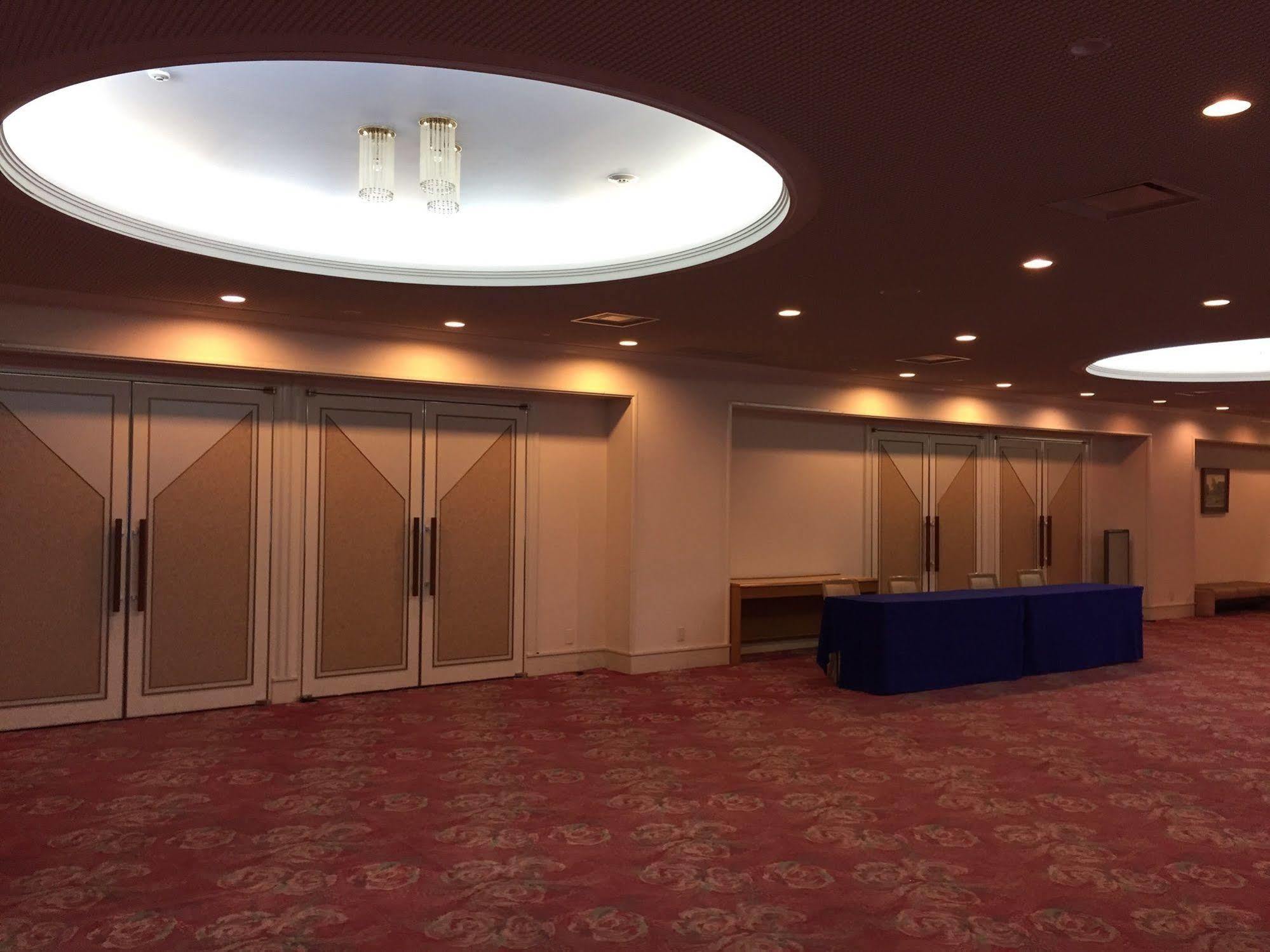 Hotel Crown Hills Takefu Echizen  Buitenkant foto